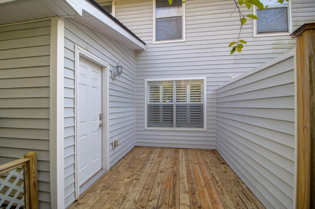 Image 29 of property listing at 252 Howle Avenue A-3, Charleston, SC 29412