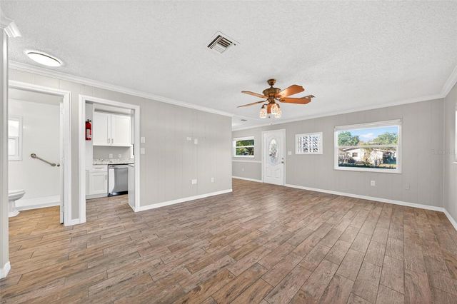 607 PATRICIA AVENUE, Fruitland Park, FL 34731