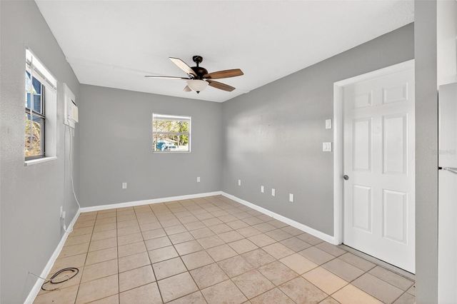 607 PATRICIA AVENUE, Fruitland Park, FL 34731