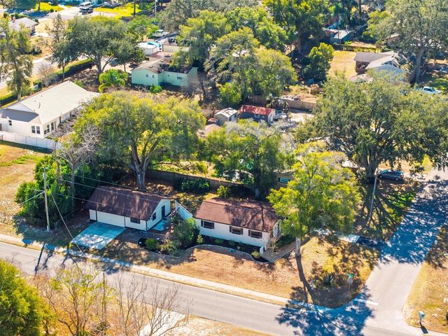 607 PATRICIA AVENUE, Fruitland Park, FL 34731