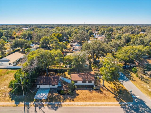 607 PATRICIA AVENUE, Fruitland Park, FL 34731