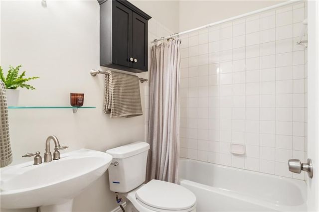 2470 E Tupelo Street SE, Atlanta, GA 30317