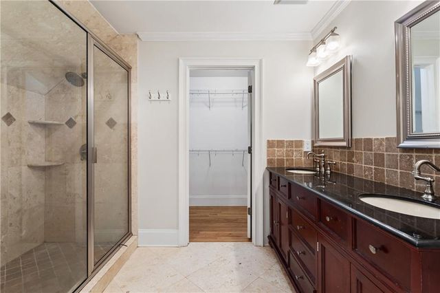 2470 E Tupelo Street SE, Atlanta, GA 30317