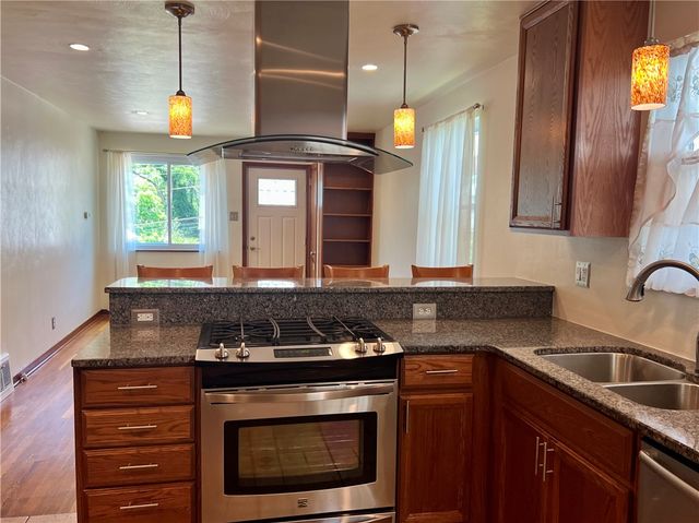 408 Marion Ave, Forest Hills Boro, PA 15221