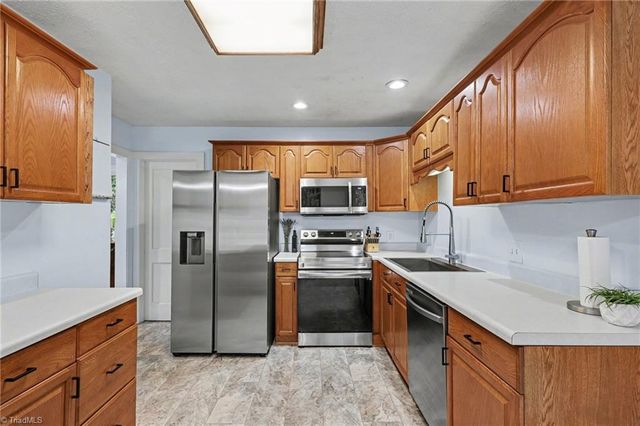 120 Woodrow Avenue, Winston-salem, NC 27106