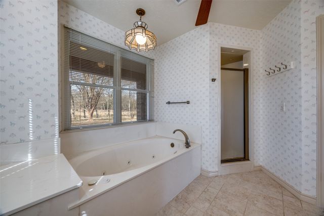 2101 County Road 2716, Honey Grove, TX 75446