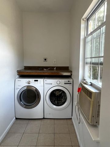 2006 Hamilton Ave, Austin, TX 78702