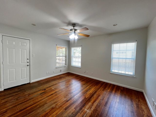 2006 Hamilton Ave, Austin, TX 78702