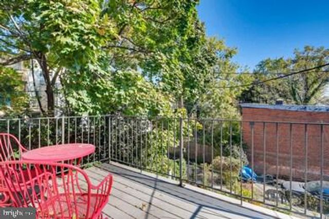 105 S GILMOR ST S, Baltimore, MD 21223