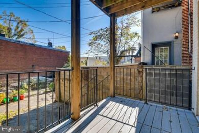 105 S GILMOR ST S, Baltimore, MD 21223