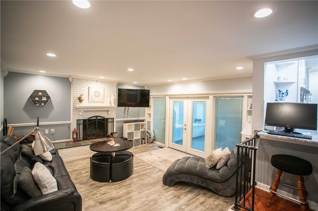 430 College Ave., Beaver, PA 15009