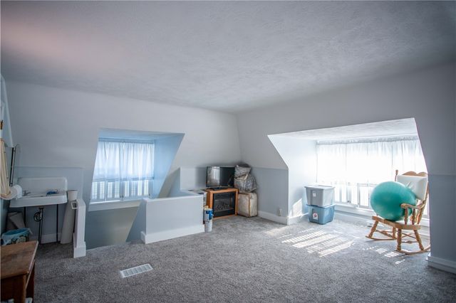 430 College Ave., Beaver, PA 15009