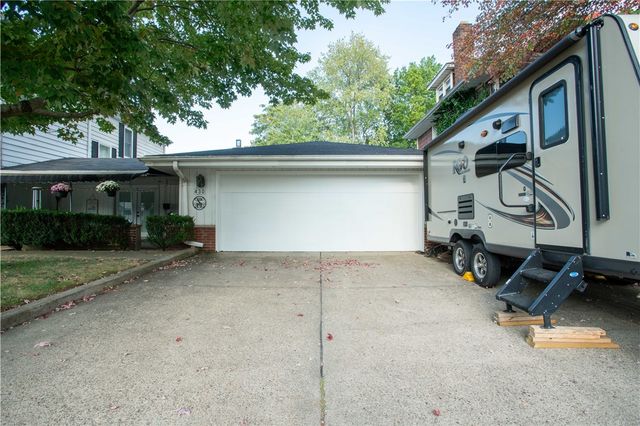 430 College Ave., Beaver, PA 15009