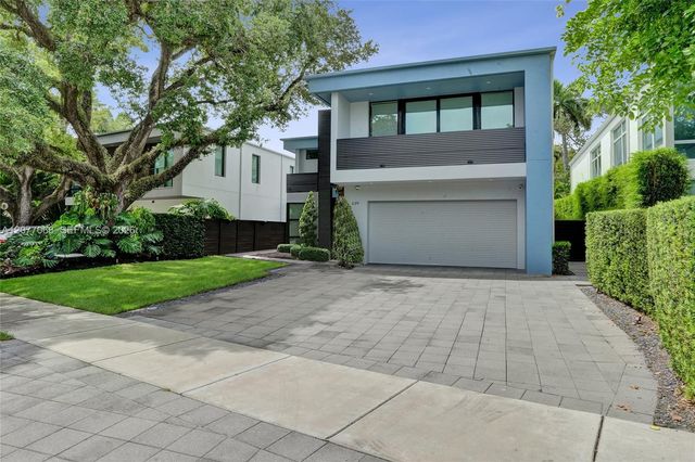 129 N Victoria Park Road, Fort Lauderdale, FL 33301