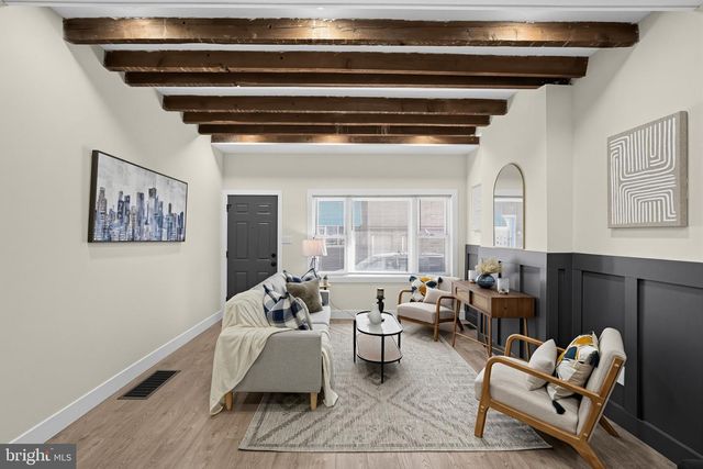 2426 S SARTAIN ST, Philadelphia, PA 19148