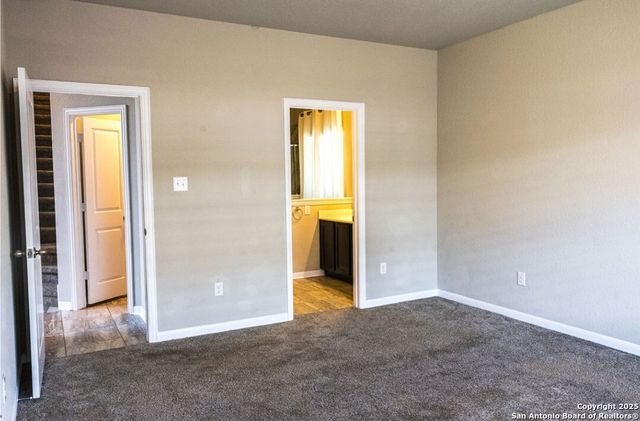 8911 arundal garden, Converse, TX 78109