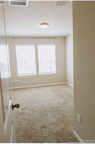 8911 arundal garden, Converse, TX 78109