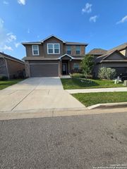 8911 arundal garden, Converse, TX 78109