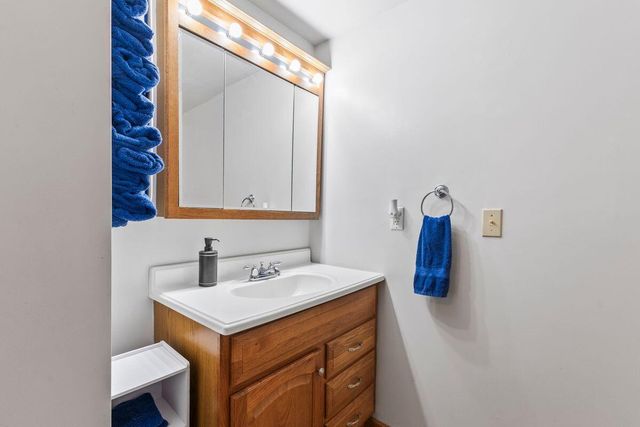 965 Deerland Road, Long Lake, NY 12847