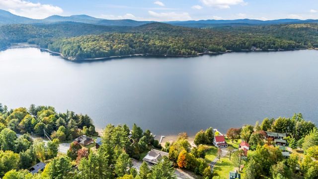 965 Deerland Road, Long Lake, NY 12847