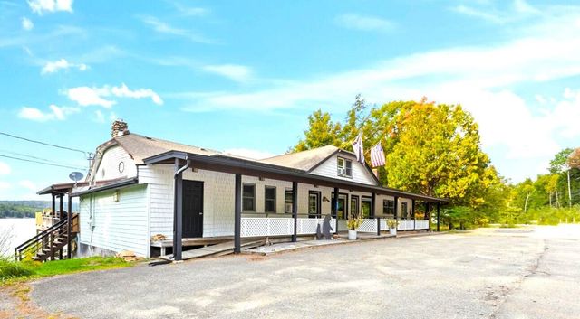 965 Deerland Road, Long Lake, NY 12847