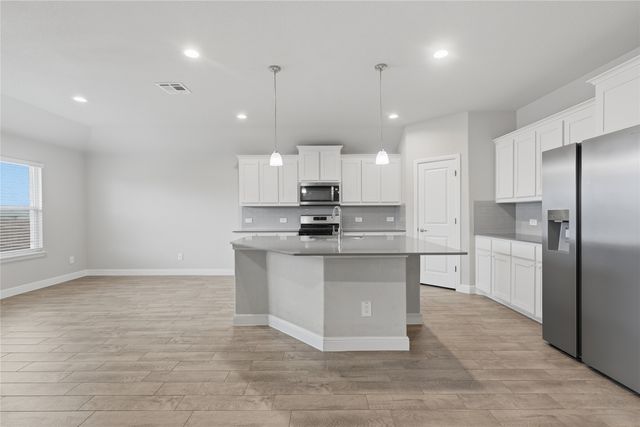 1318 Boulder Drive, Cedar Hill, TX 75104