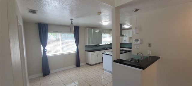 11302 Meadow Lake Drive, Houston, TX 77077