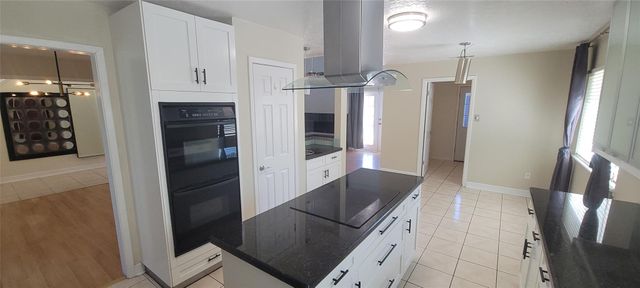 11302 Meadow Lake Drive, Houston, TX 77077