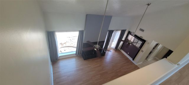 11302 Meadow Lake Drive, Houston, TX 77077