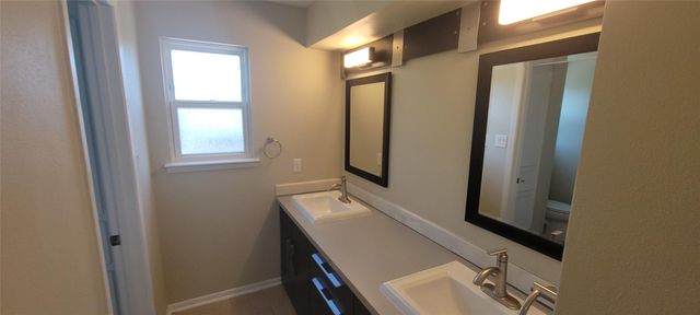 11302 Meadow Lake Drive, Houston, TX 77077