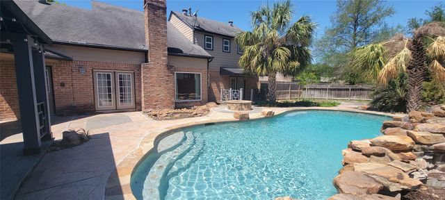 11302 Meadow Lake Drive, Houston, TX 77077