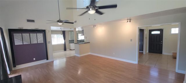 11302 Meadow Lake Drive, Houston, TX 77077