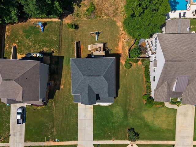 310 Wooded Glen Lane, Carrollton, GA 30117