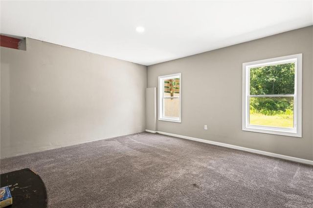 310 Wooded Glen Lane, Carrollton, GA 30117