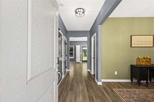 310 Wooded Glen Lane, Carrollton, GA 30117