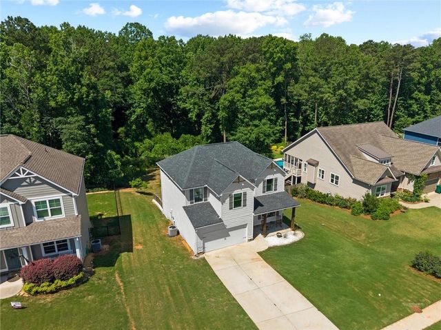 310 Wooded Glen Lane, Carrollton, GA 30117