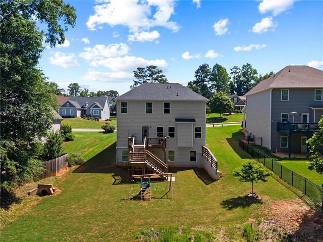310 Wooded Glen Lane, Carrollton, GA 30117