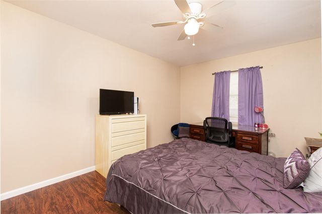 196 Oak Park One, Rockdale, TX 76567