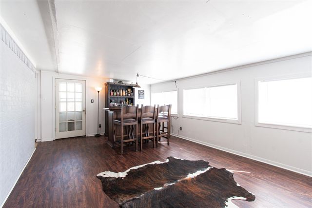 196 Oak Park One, Rockdale, TX 76567