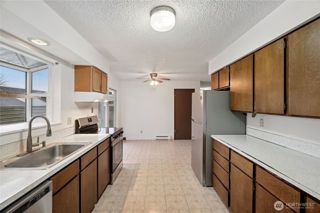 1802 Dorothy Street, Longview, WA 98632