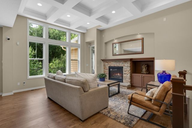 16322 Equestrian Trail, Lakeville, MN 55044
