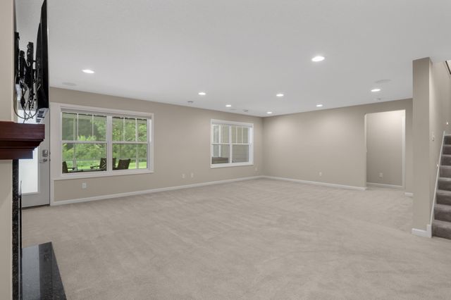 16322 Equestrian Trail, Lakeville, MN 55044