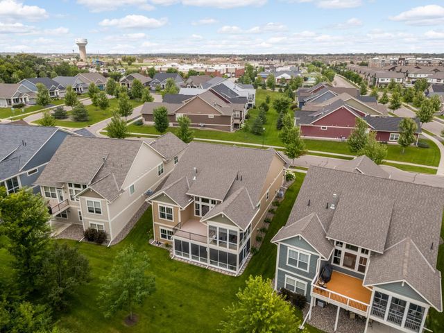 16322 Equestrian Trail, Lakeville, MN 55044