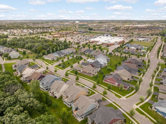 16322 Equestrian Trail, Lakeville, MN 55044
