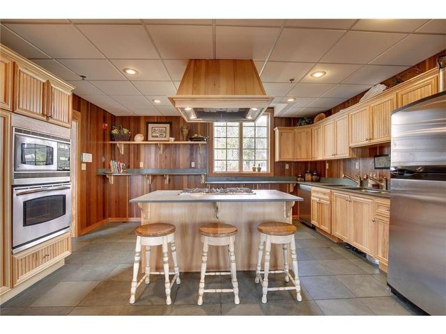 16322 Equestrian Trail, Lakeville, MN 55044