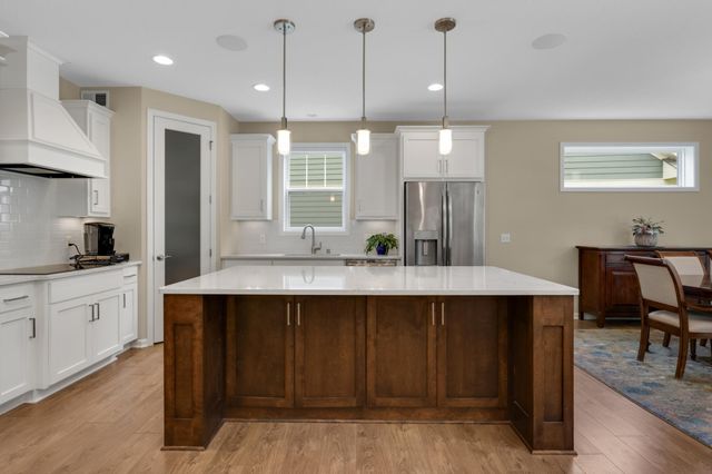 16322 Equestrian Trail, Lakeville, MN 55044