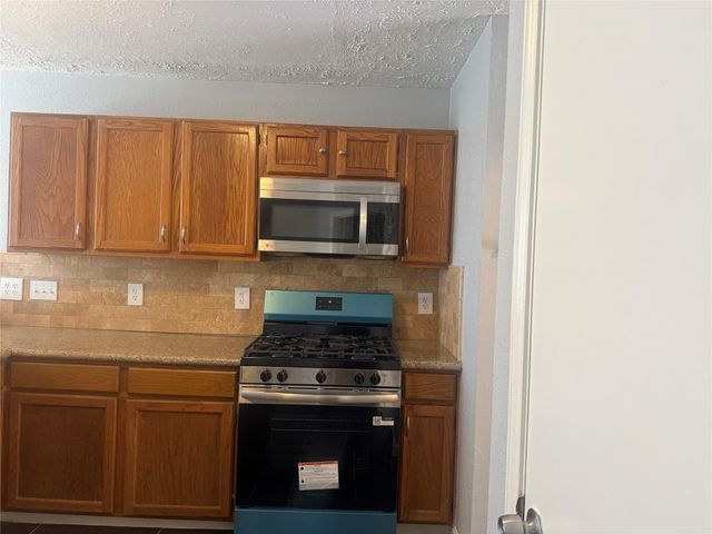 4731 Quillback Drive, Friendswood, TX 77546