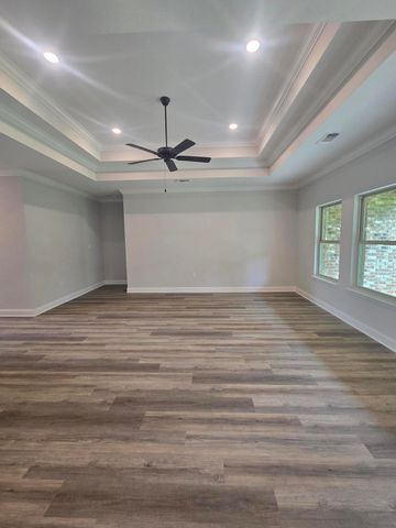 118 Castlewoods Way, Petal, MS 39465