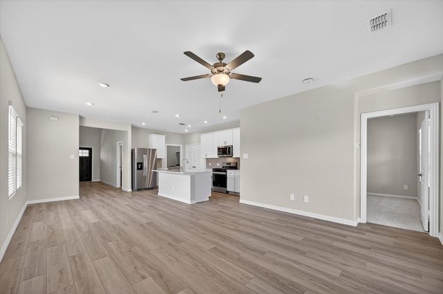 1402 Bridgestone Drive, Princeton, TX 75071