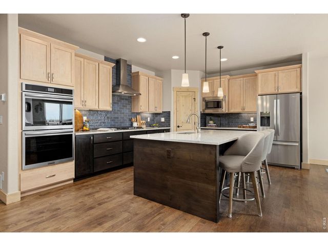 1853 Holloway Dr, Windsor, CO 80550